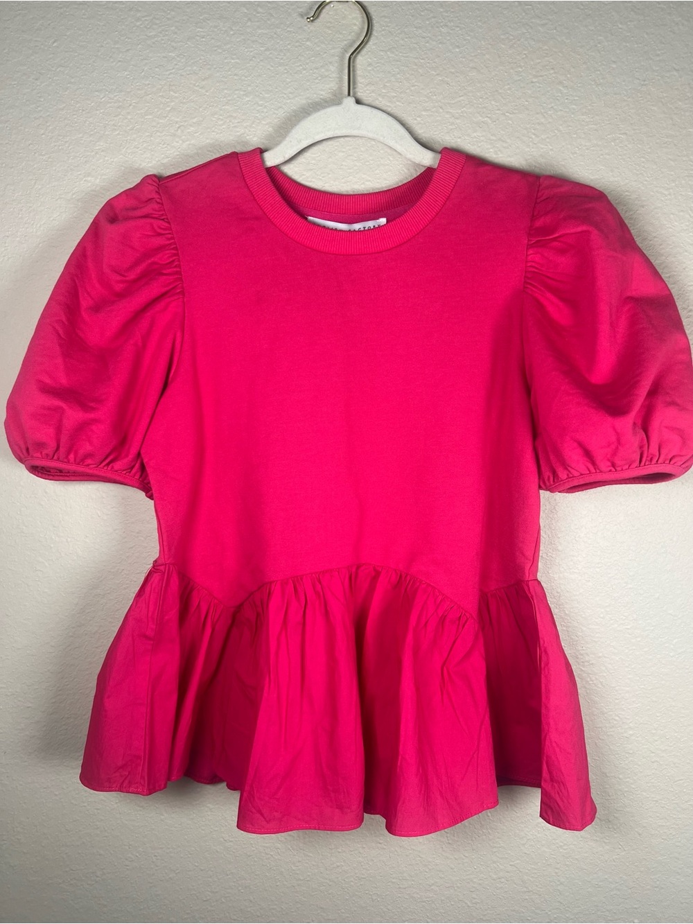 English Factory Mixed Media Puff Sleeve Peplum Top Pink XS NWT Crewneck Blouse